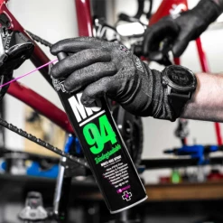 Dégrippant MUC-OFF Lubrifiant Spray Protecteur MO94 - 400 Ml 7 Dégrippant MUC-OFF Lubrifiant Spray Protecteur MO94 - 400 Ml -Vélo fixie Soldes degrippant muc off lubrifiant spray protecteur mo94 400 ml 2